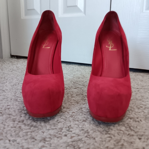 Yves Saint Laurent Tribtoo Red Suede Leather Pumps - 7.5 - Picture 5 of 12